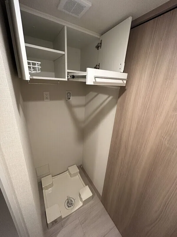 Blanchiesta Kiba - Interior - ["Wood", "Flooring", "Floor"]