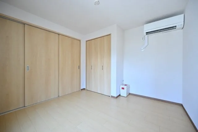 CENTRAL GARDEN RESIDENCE TOKYO - Interior - ["Flooring", "Floor", "Wood"]