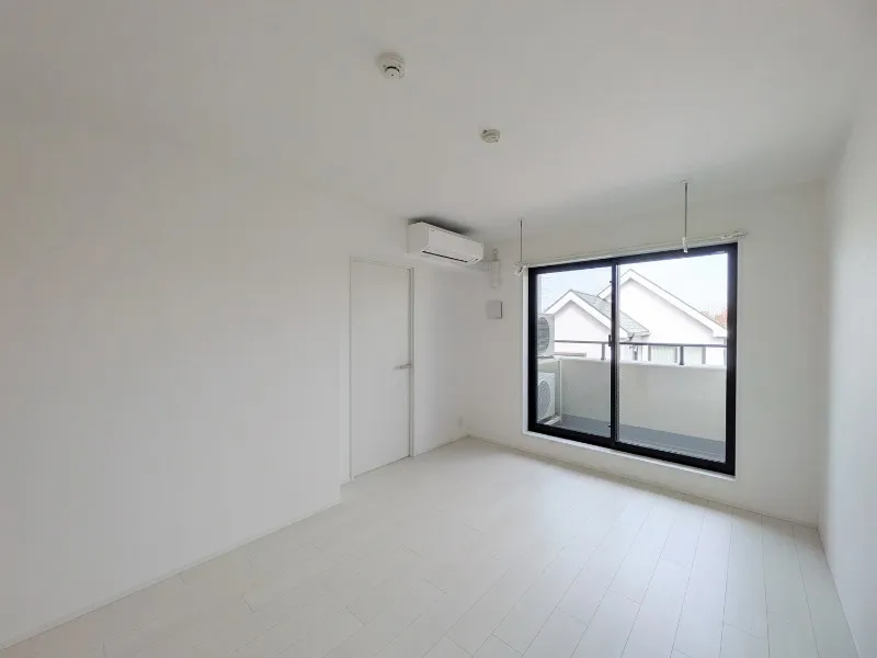 El Faro Sangenjaya VI - Interior - ["Floor", "Ceiling", "Flooring"]