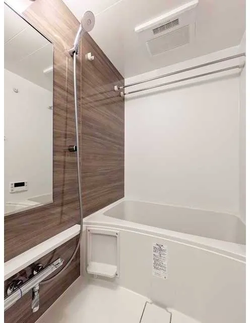 Wellis Urban Sumiyoshi West - Interior - ["Plumbing fixture", "Flooring", "Floor"]