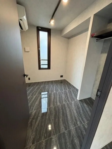 EXAM AKASAKA - Interior - ["Wood", "Floor", "Flooring"]