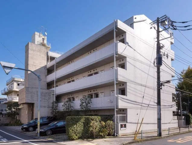 Prime Urban Gakugei Daigaku Park Front - Exterior - ["Apartment", "Electrical cable", "Building material"]