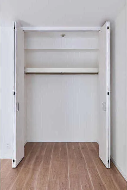 Comforia Takenotsuka East - Interior - ["Wood", "Flooring", "Floor"]
