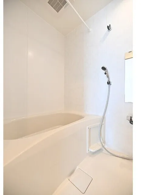 False Class Takadanobaba - Interior - ["Plumbing fixture", "Flooring", "Bathroom"]