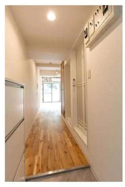 Toei Grande - Interior - ["Flooring", "Floor", "Wood"]