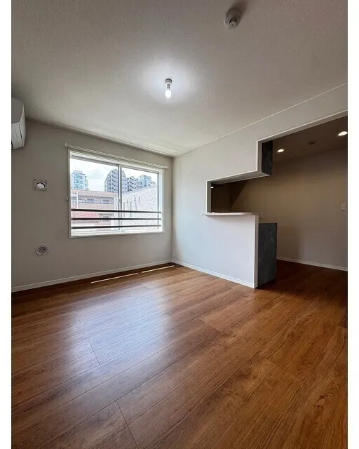 Well Square Hatagaya - Interior - ["Flooring", "Floor", "Wall"]