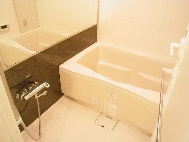 Residence Shirokane Colore - Interior - ["Tap", "Plumbing fixture", "Bathroom"]