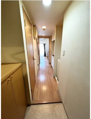 Doel Inn Tsukishima - Interior - ["Flooring", "Floor", "Wood"]