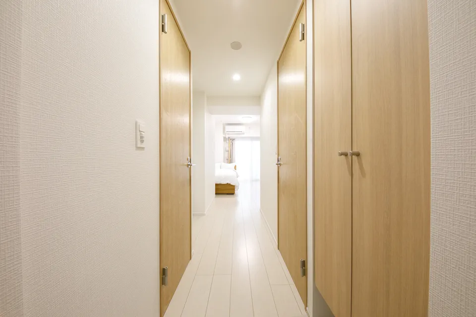 Hmlet Asakusa Tawaramachi - Interior - ["Flooring", "Floor", "Wall"]
