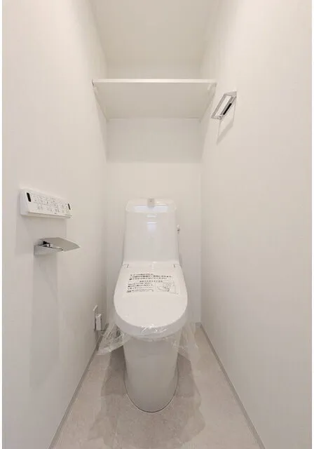 Grand Paseo Yoyogi Uehara II - Interior - ["Toilet seat", "Flooring", "Plumbing fixture"]