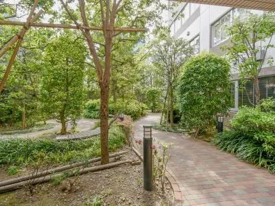 Across Meguro Tower - Other - ["Plant", "Building", "Tree"]