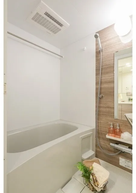 BPR Residence Oshima - Interior - ["Bathroom", "Plumbing fixture", "Flooring"]