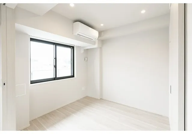 Azur Terrace Meguro Yakumo - Interior - ["Window", "Building", "Rectangle"]