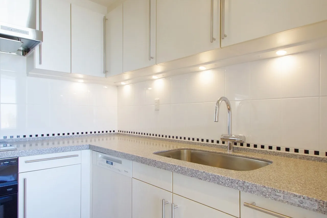 La Tour Shibakoen - Interior - ["Kitchen", "Interior design", "Countertop"]