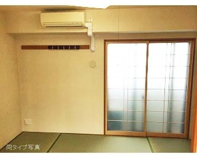 Comforia Itabashi Nakajuku - Interior - ["Floor", "Ceiling", "Daylighting"]