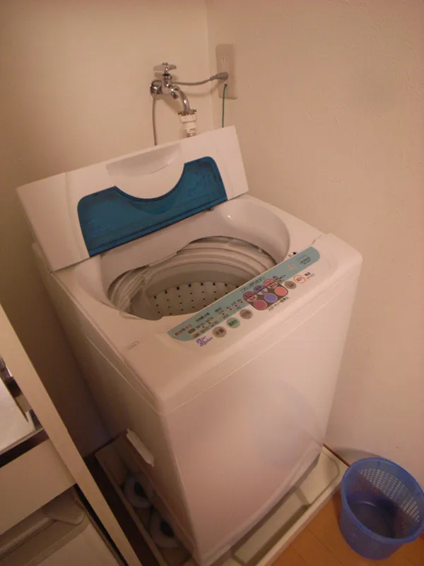 JAPT Shinjuku Gyoen 2 - Interior - ["Washing machine", "Toilet", "Toilet seat"]