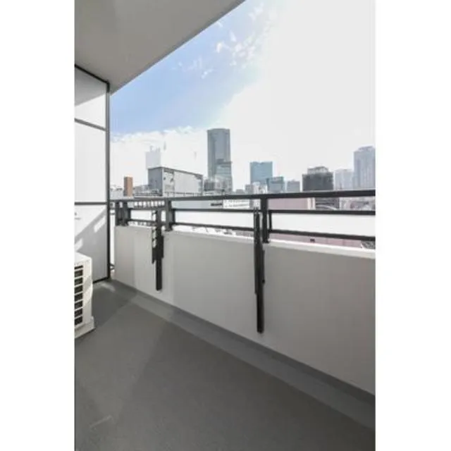 Park Axis Akasakamitsuke - Interior - ["Building", "Window", "Sky"]