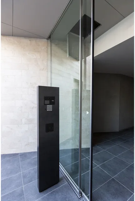 Ansolie Shimokitazawa - Exterior - ["Flooring", "Grey", "Glass"]