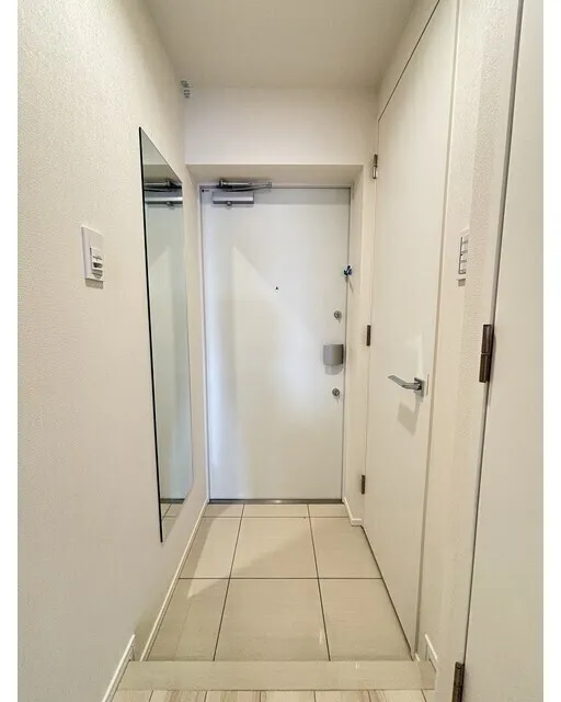 Asyl Court Nerima Nakamurabashi - Interior - ["Flooring", "Floor", "Door"]