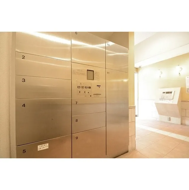 Comforia Ginza East - Interior - ["Property", "Room", "Ceiling"]