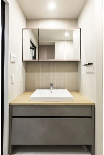 Ansolie Shimokitazawa - Interior - ["Flooring", "Bathroom Sink", "Interior design"]