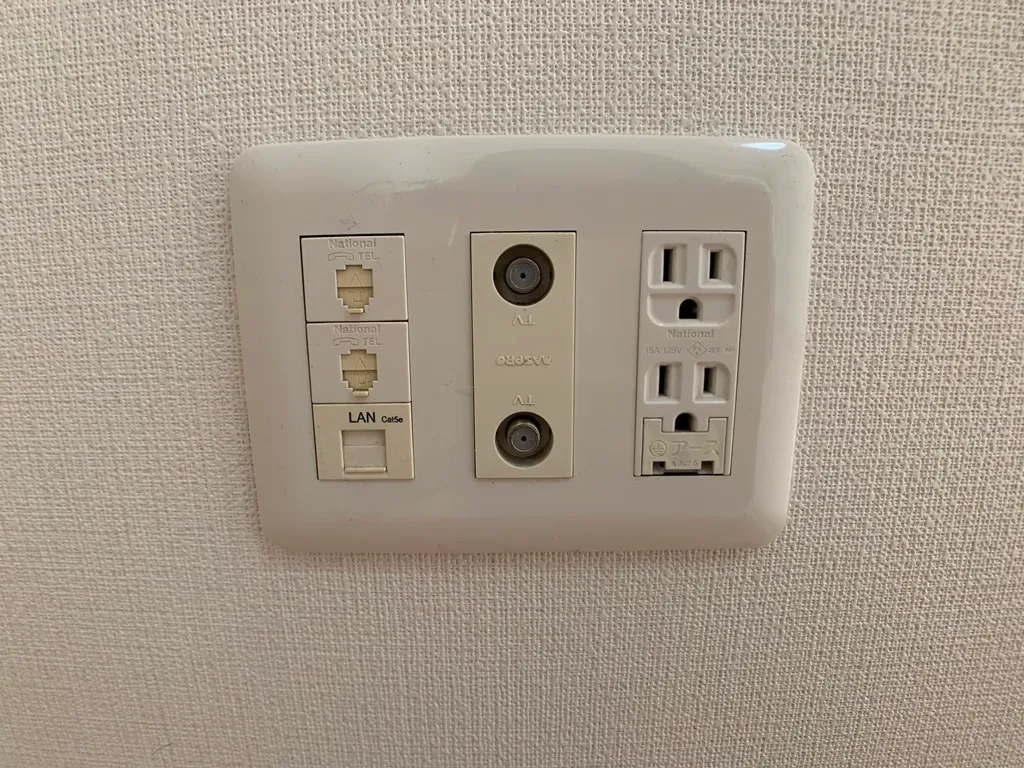 KDX Residence Oyama - Interior - ["Wall Socket", "Technology", "Electrical Supply"]
