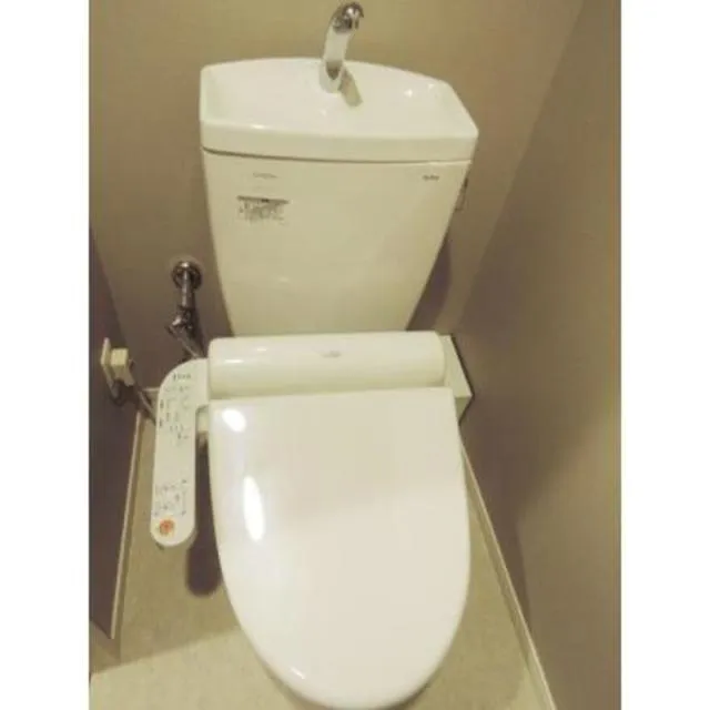 Park Axis Takinogawa La Breeze - Interior - ["Toilet seat", "Plumbing fixture", "Toilet"]