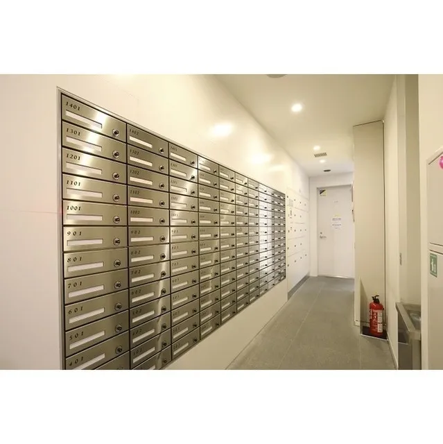 Comforia Asakusabashi - Interior - ["Rectangle", "Fixture", "Shelving"]