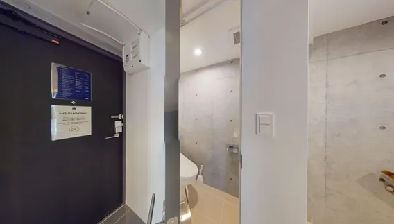 Hmlet Shinjuku Wakamatsucho - Interior - ["Flooring", "Plumbing fixture", "Ceiling"]
