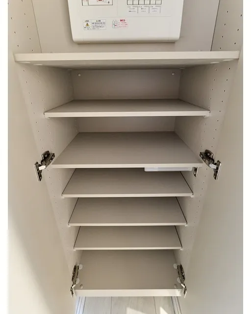 Baus Flats Kuramae - Interior - ["Locker", "Household hardware", "Cupboard"]