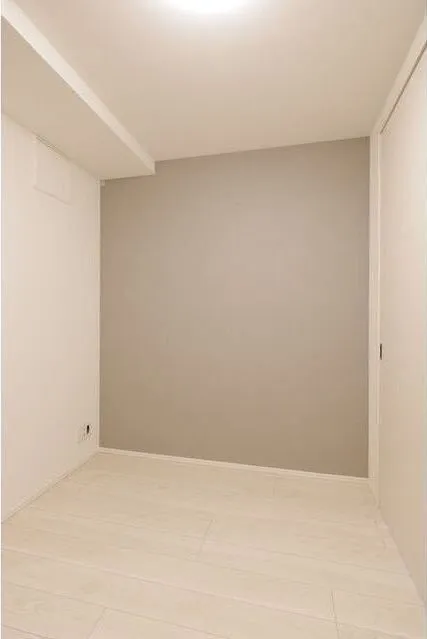 SUNIVAS Iidabashi - Interior - ["Wood", "Fixture", "Building"]