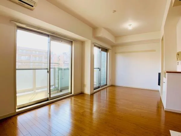 Green Hills Mejiro - Interior - ["Flooring", "Floor", "Apartment"]