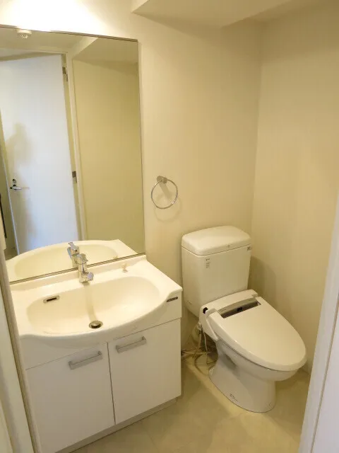 Live Court Otorii - Interior - ["Plumbing fixture", "Flooring", "Floor"]