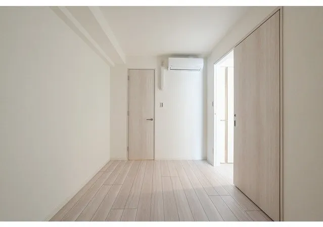 Comforia Liv Bunkyo Gokokuji - Interior - ["Flooring", "Floor", "Wood flooring"]