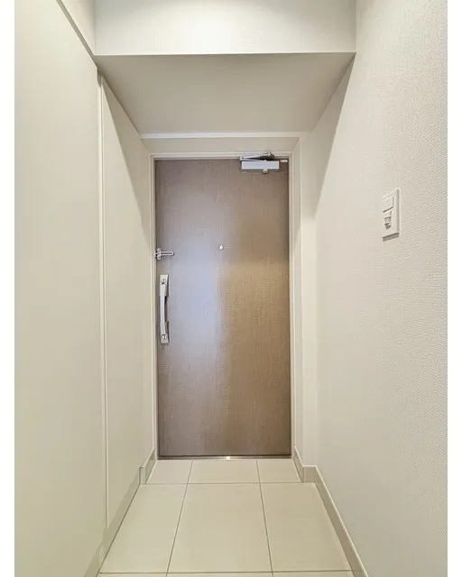Daffitto Kinshicho - Interior - ["Flooring", "Wall", "Floor"]