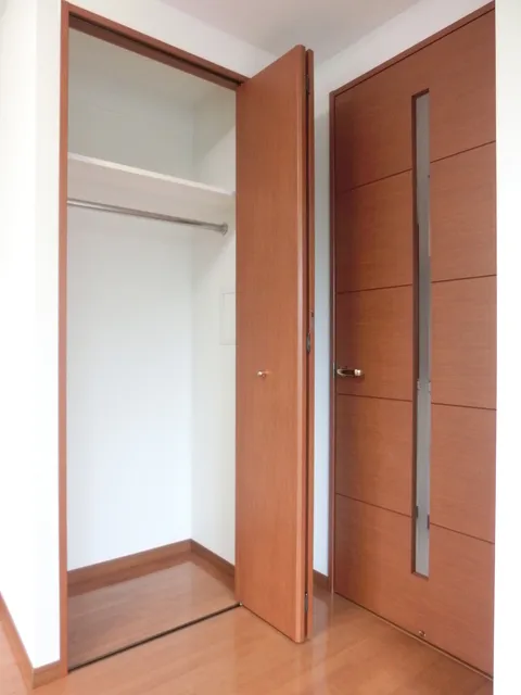 Marble Court Denenchofu - Interior - ["Fixture", "Door", "Wood"]