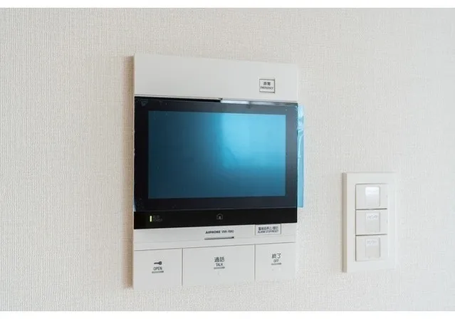 Comforia Liv Itabashi - Interior - ["Electronic device", "Display device", "Technology"]