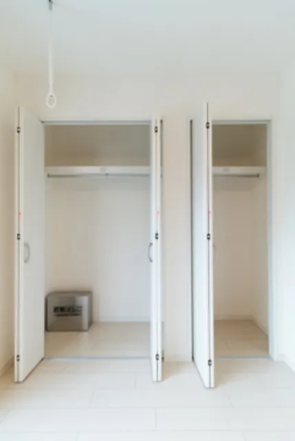 TOKYO FLAT - Interior - ["Room", "Property", "Wall"]