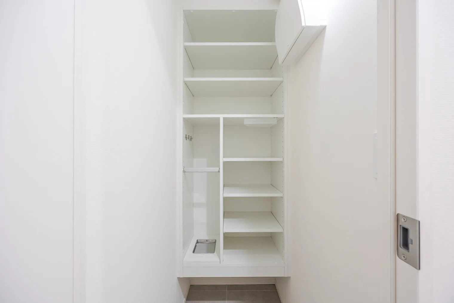 Brilia ist Asakusa - Interior - []