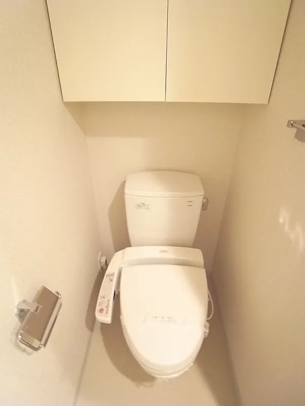 KDX Residence Tamagawa - Interior - ["Plumbing fixture", "Floor", "Flooring"]
