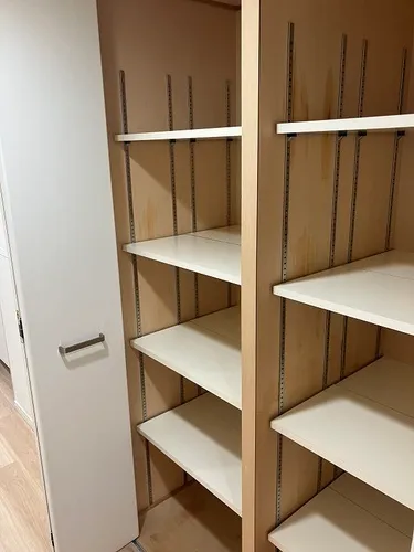 Cross Residence Shirokane Takanawa - Interior - ["Wood", "Shelving", "Shelf"]