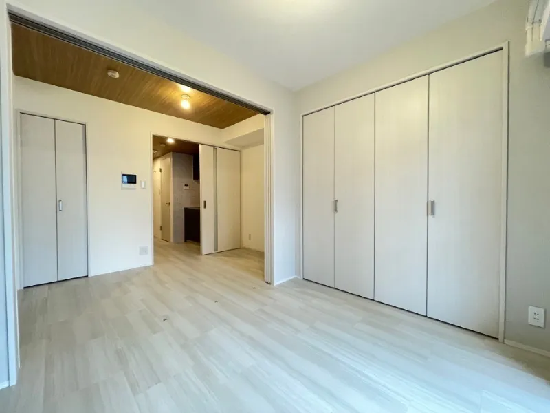 Residia Bunkyo Hongo - Interior - ["Flooring", "Floor", "Wood flooring"]