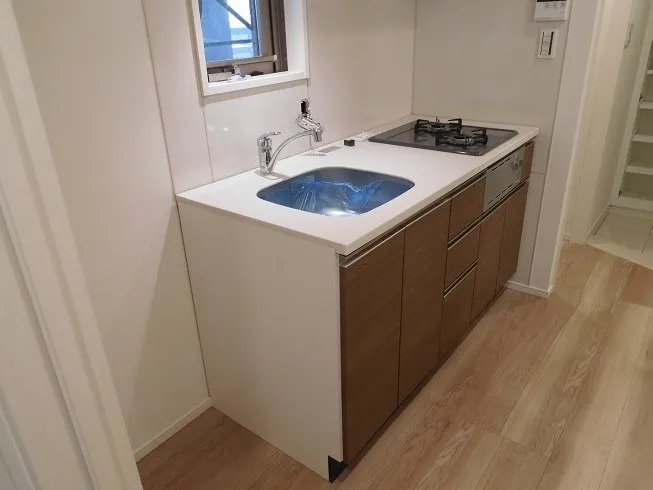 Lacras Asakusa Kuramae - Interior - ["Sink", "Bathroom cabinet", "Tap"]