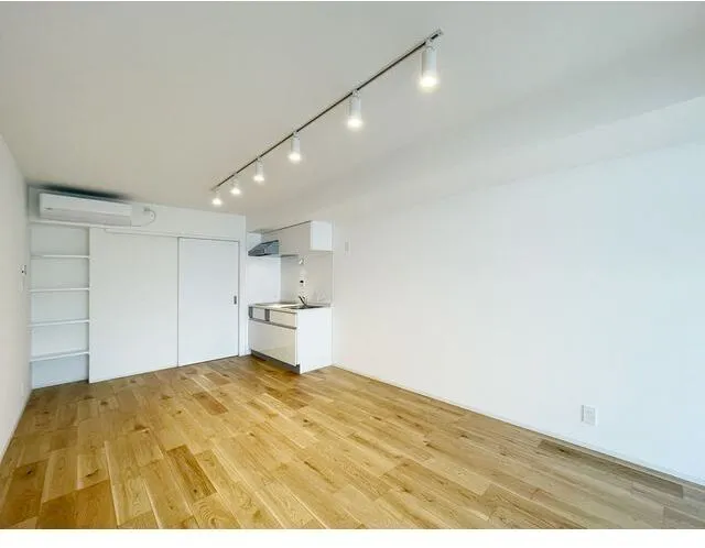Grand Paseo Yoyogi Uehara - Interior - ["Flooring", "Ceiling", "Floor"]