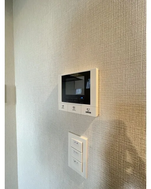 Well Square Yawata-Yama - Interior - ["Electronic device", "Technology", "Electronics"]