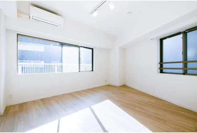 Quintet Ebisu - Interior - ["Flooring", "Floor", "Ceiling"]