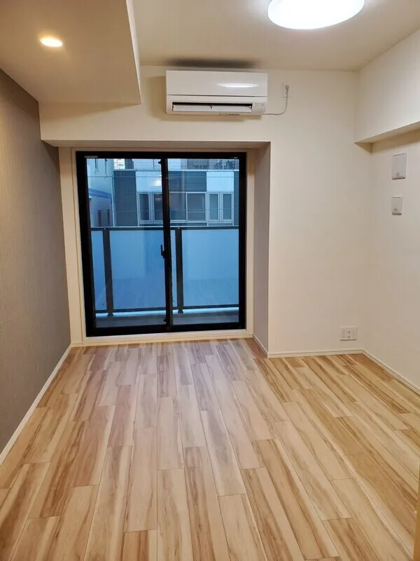 KI-LIGHT KINSHICHO - Interior - ["Flooring", "Floor", "Wood flooring"]