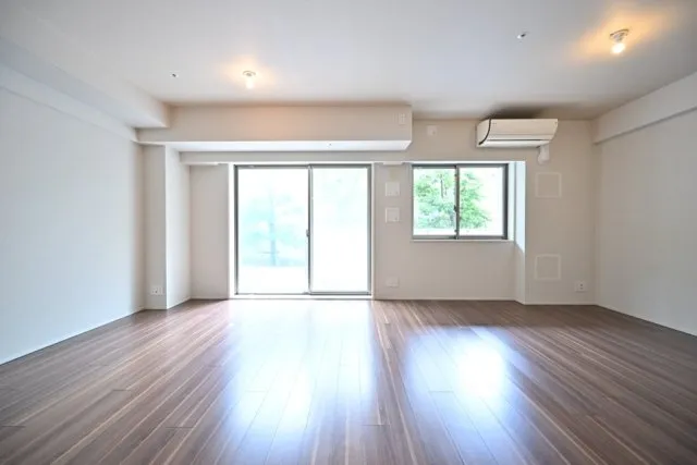 Open Residencia Takanawa Place - Interior - ["Wood flooring", "Flooring", "Floor"]