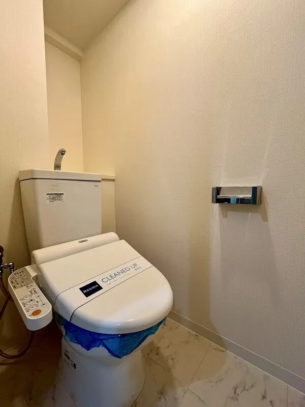 Residia Shibaura - Interior - ["Toilet seat", "Building", "Household supply"]