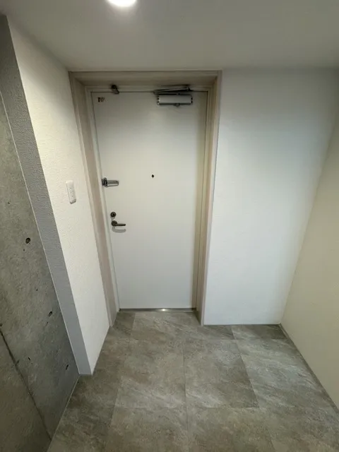 BRICK RESIDENCE Meguro Honcho - Interior - ["Flooring", "Floor", "Household hardware"]
